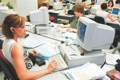 Παράταση και επίσημα για τις φορολογικές δηλώσεις