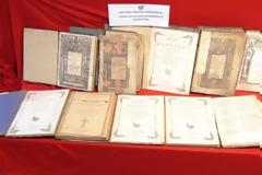 Θεσσαλονίκη: 70χρονος προσπάθησε να πουλήσει παλαιά Ευαγγέλια μέσω διαδικτύου