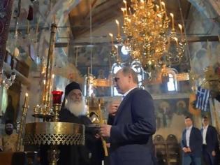 Φωτογραφία για Συγκλονιστικό βίντεο: Ο Πούτιν μετά από ένα θαύμα που έζησε δεν βγάζει τον σταυρό από πάνω του - Δείτε τι λέει ο ίδιος!