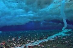 Απίστευτο θέαμα: Δείτε πως δημιουργείται ο παγοκρύσταλλος του θανάτου που σαρώνει τα πάντα στο πέρασμα του... [video]