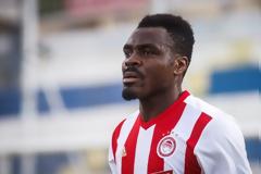 Εμενίκε απειλεί Μαραντόνα: Ανόητε γέρο, μη σε πετύχω πουθενά στη Νιγηρία