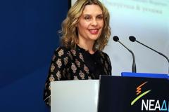 Κοινοβουλευτική ομάδα και με τους πρώην Χρυσαυγίτες βουλευτές θέλει να κάνει η πρώην βουλευτής της ΝΔ Κατερίνα Παπακώστα