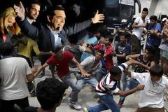 Υποτακτικός της Μέρκελ ο Τσίπρας: Δήλωσε στους Financial Times πως πάρει όλους τους λαθρομετανάστες της Γερμανίας