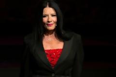 Ζωζώ Σαπουντζάκη: «Δεν είμαι σε θέση να ανταποκριθώ σε τίποτα»