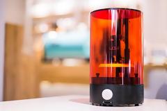 Οικονομικός SLA 3D εκτυπωτής για το σπότι