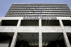 Σύλληψη έγινε η προσαγωγή του μέλους του Ρουβίκωνα