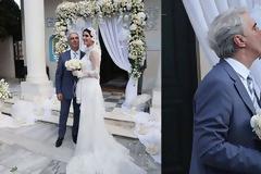 Ο Σίμος Κεδίκογλου παντρεύτηκε την εκλεκτή της καρδιάς του!