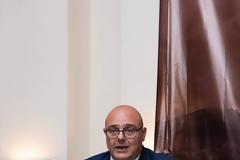 Ολίσθημα μνήμης - του Στάθη Ανθόπουλου των ΑΝΕΛ