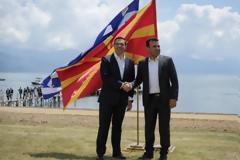 Ζάεφ για τη συμφωνία στις Πρέσπες: Ξεκάθαρη επιβεβαίωση της μακεδονικής γλώσσας και της μακεδονικής ταυτότητας εντός και εκτός συνόρων