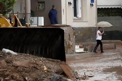 ΑΝΔΡΕΑΣ ΚΑΖΑΝΤΖΙΔΗΣ: ΑΣΥΝΗΘΙΣΤΗ Η ΚΑΙΡΙΚΗ ΔΙΑΤΑΡΑΧΗ ΤΩΝ ΤΕΛΕΥΤΑΙΩΝ ΗΜΕΡΩΝ