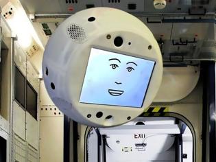 Φωτογραφία για Το αιωρούμενο «έξυπνο» ρομπότ Cimon στον Διαστημικό Σταθμό