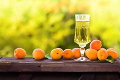 Λικέρ βερίκοκο