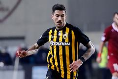 Η ΑΕΚ δεν μπορεί να περιμένει τον Κονέ