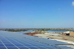 «Κυνηγοί» μετάλλων αρπάζουν φωτοβολταϊκά και καζάνια