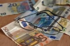 Επικουρικές συντάξεις: Αναδρομικά σε 198.000 συνταξιούχους - Πότε θα καταβληθούν