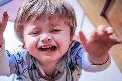 Γιατί η ηλικία των 2 ετών είναι η πιο δύσκολη σύμφωνα με μια μαμά