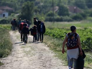 Φωτογραφία για Μέσα σε μια εβδομάδα θα επιστρέφει στην Ελλάδα τους μετανάστες η Γερμανία - Ο ρόλος του Eurodac