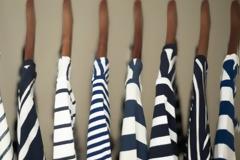 Ένα ιδιοφυές κόλπο για να αυξήσετε τον άδειο χώρο στη ντουλάπα σας!