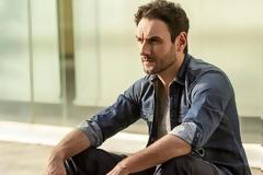 Θα προτιμήσω να βρω μια άλλη δουλειά, αν δεν έχω δουλειά ως ηθοποιός.