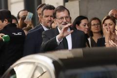 Ο Μαριάνο Ραχόι υποθηκοφύλακας: Επέστρεψε στην παλιά του δουλειά