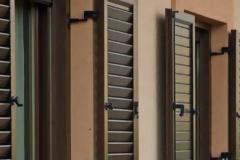 Πεντακάθαρα παντζούρια μέσα σε πέντε λεπτά