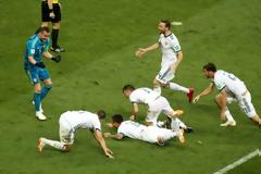 Ο Ακινφέεβ...τιμώρησε την Ισπανία στα πέναλτι