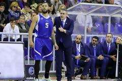 Ολυμπιακός και ΑΕΚ θέλουν τον προπονητή της Κύμης Γιάννη Καστρίτη