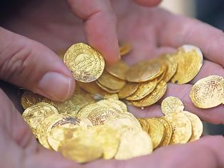 Φωτογραφία για Θα πάθετε πλάκα! Που βρέθηκαν 4.000 χρυσά νομίσματα;