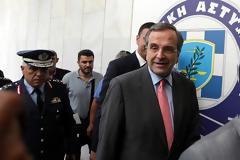 Σαμαροφοβία και στην ΕΛΑΣ, Πογκρόμ με μεταθέσεις αξιωματικού που ήταν στα συνοδευτικά του - Άφησαν 