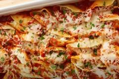 Κοχύλια γεμιστά με 3 είδη τυριών και λαχανικά