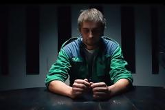 Θα πάθετε πλάκα! Ποια είναι η ποινή που επέβαλαν σε χάκερ; [video]