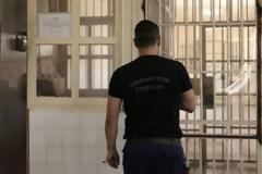 Φθιώτιδα: Συνελήφθη Λαμιώτης ταξιτζής - Τα τσιγάρα έκρυβαν ηρωίνη