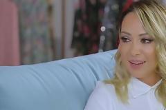 Η Μελίνα Ασλανίδου μιλάει για την απόφασή της να μετακομίσει στα Χανιά στο πλευρό του αγαπημένου της!