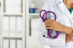 Ενωτικό Κίνημα για την Ανατροπή: «Σατανικοί επίτροποι σαμποτάρουν την πολυχρονεμένη μας κυβέρνηση»