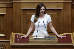 Αχτσιόγλου: Το πρόστιμο για την αδήλωτη εργασία πλέον επιδιώκει την πρόσληψη του εργαζόμενου