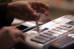 Επίθεση σε εφοριακό, αδίκημα ίσο με επίθεση σε Αστυνομικό - Νέο πλαίσιο ετοιμάζει το ΥΠΟΙΚ