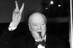 Ο Ουίνστον Τσώρτσιλ «πιθανώς είχε κακοποιηθεί σεξουαλικά»