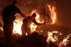 Δύσκολη νύχτα για την πυροσβεστική στην Κρήτη