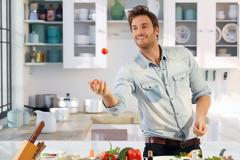 Ποιες είναι οι τροφές που πρέπει να τρώει κάθε άνδρας;