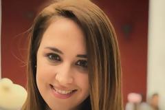 Παντρεύτηκε η Κλέλια Πανταζή – Το ροζ νυφικό και οι λαμπεροί καλεσμένοι