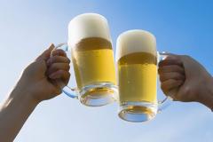 Το ήξερες; Έτσι θα παραγγείλεις μια μπύρα σε όποια χώρα κι αν είσαι...