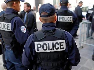 Φωτογραφία για Γαλλία: Ένας νεαρός σκοτώθηκε από σφαίρα αστυνομικού στη Νάντη - Εκτεταμένα επεισόδια