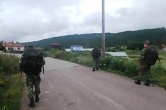 Έβγαλαν το στρατό στις Πρέσπες!