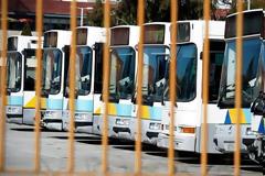 Διχασμένοι οι οδηγοί λεωφορείων και τρόλεϊ