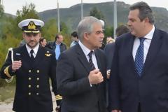 Καμμένος - Τόσκας , Από τον ακραίο λαϊκισμό στην ακραία αδιαφορία - Η ΕΛΑΣ βαστά τις Θερμοπύλες αλλά...