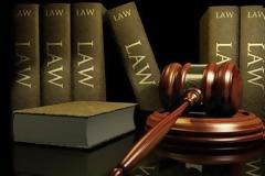 Οι νόμοι που θα σας κάνουν να δακρύσετε από τα γέλια