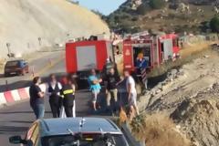 Πυρκαγιά σε αυτοκίνητο στο οποίο επέβαιναν γαμπρός και νύφη [photos]