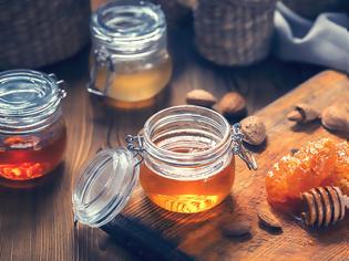 Φωτογραφία για Πόσο υγιεινό είναι το μέλι; Δείτε 5 τρόπους που σας ωφελεί