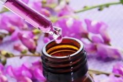 5 αιθέρια έλαια που θα σε βοηθήσουν να κοιμηθείς!