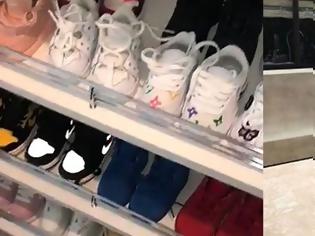 Φωτογραφία για Kylie Jenner: H συλλογή παπουτσιών της νεογέννητης κόρης της κοστίζει πάνω από 22.000 δολάρια!